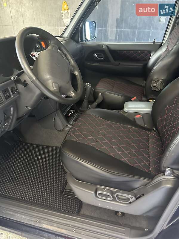 Внедорожник / Кроссовер Mitsubishi Pajero 1995 в Рахове