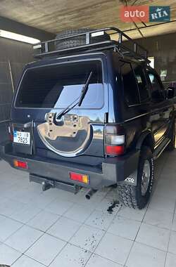 Внедорожник / Кроссовер Mitsubishi Pajero 1995 в 