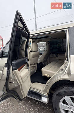 Внедорожник / Кроссовер Mitsubishi Pajero 2008 в 