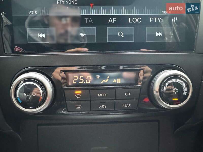 Внедорожник / Кроссовер Mitsubishi Pajero 2008 в Киеве