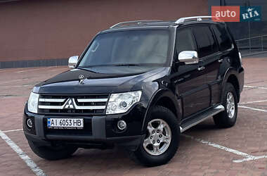 Внедорожник / Кроссовер Mitsubishi Pajero 2007 в 