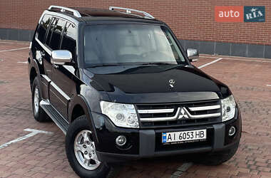 Внедорожник / Кроссовер Mitsubishi Pajero 2007 в 