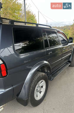Внедорожник / Кроссовер Mitsubishi Pajero 2006 в 