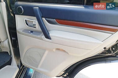Позашляховик / Кросовер Mitsubishi Pajero 2007 в  фото 22 Позашляховик / Кросовер Mitsubishi Pajero 2007 в