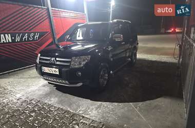 Позашляховик / Кросовер Mitsubishi Pajero 2008 в  фото 5 Позашляховик / Кросовер Mitsubishi Pajero 2008 в