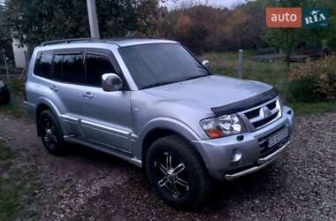 Позашляховик / Кросовер Mitsubishi Pajero 2006 в Чернівцях Позашляховик / Кросовер Mitsubishi Pajero 2006 в Чернівцях