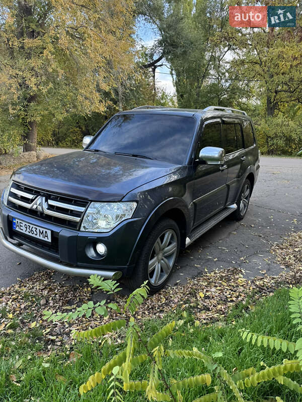 Внедорожник / Кроссовер Mitsubishi Pajero 2008 в Кривом Роге фото 2 Внедорожник / Кроссовер Mitsubishi Pajero 2008 в Кривом Роге