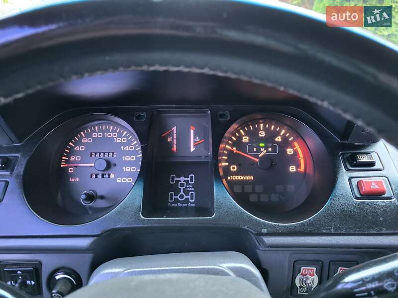 Внедорожник / Кроссовер Mitsubishi Pajero 1994 в Львове