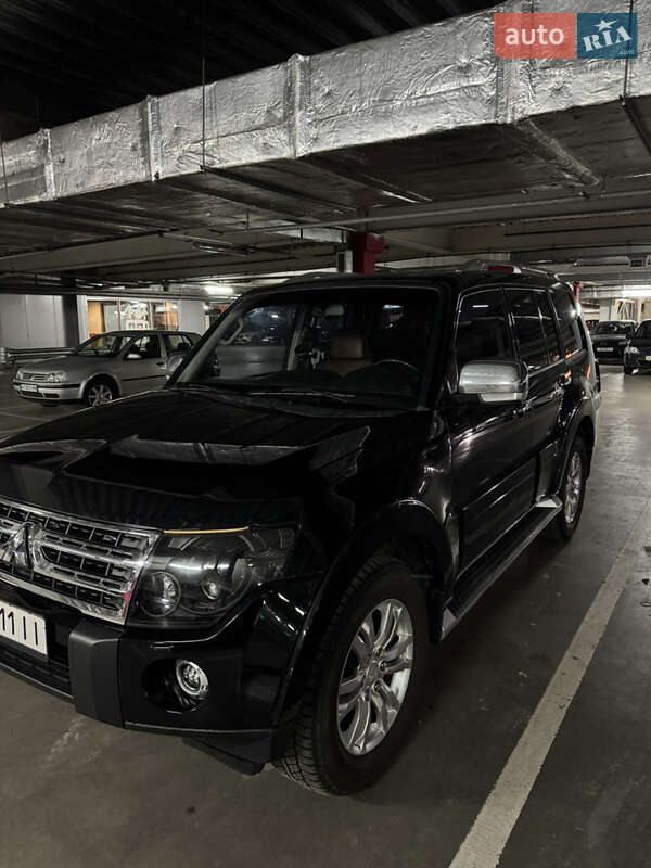 Позашляховик / Кросовер Mitsubishi Pajero 2008 в Києві фото 6 Позашляховик / Кросовер Mitsubishi Pajero 2008 в Києві