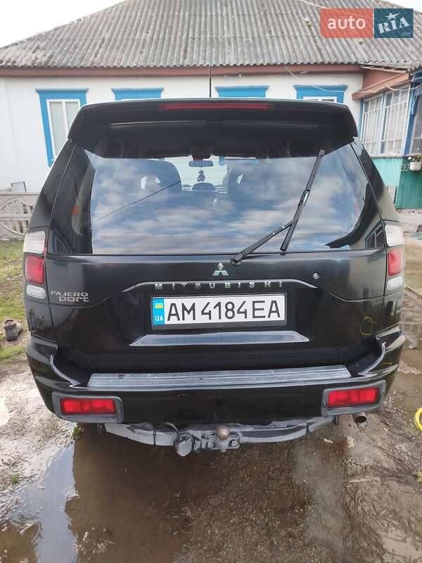 Внедорожник / Кроссовер Mitsubishi Pajero 2008 в Овруче