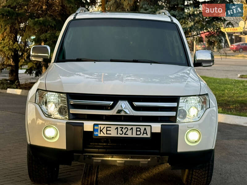 Внедорожник / Кроссовер Mitsubishi Pajero 2008 в Днепре фото 2 Внедорожник / Кроссовер Mitsubishi Pajero 2008 в Днепре