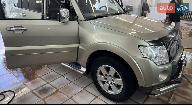 Позашляховик / Кросовер Mitsubishi Pajero 2008 в Чернігові фото 32 Позашляховик / Кросовер Mitsubishi Pajero 2008 в Чернігові