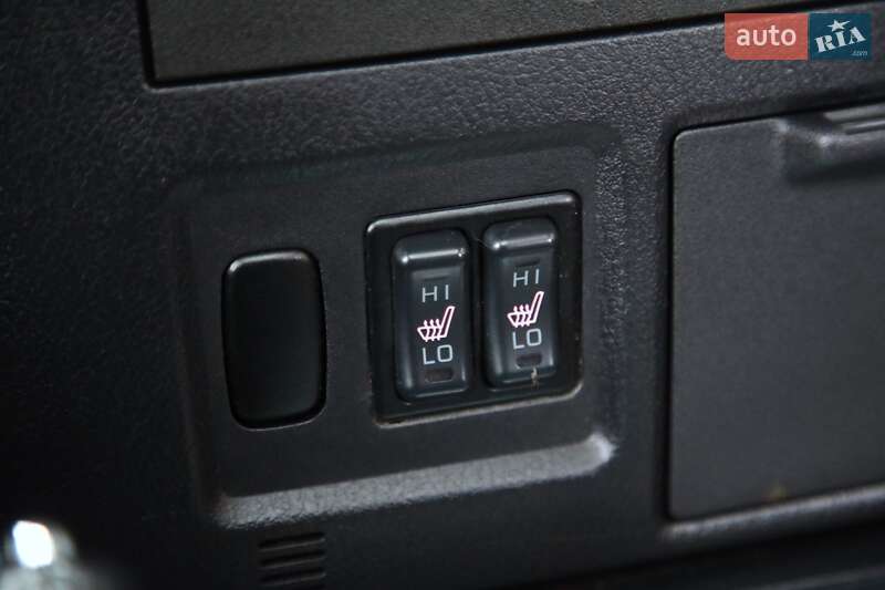 Позашляховик / Кросовер Mitsubishi Pajero 2008 в Харкові