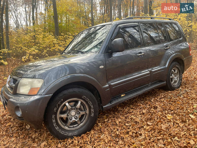 Внедорожник / Кроссовер Mitsubishi Pajero 2006 в Львове