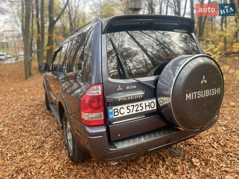 Внедорожник / Кроссовер Mitsubishi Pajero 2006 в Львове