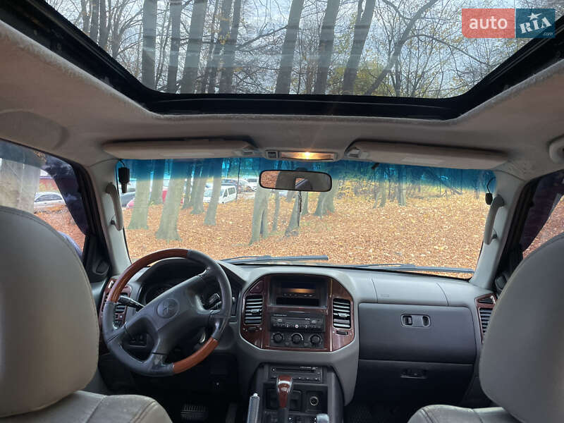 Внедорожник / Кроссовер Mitsubishi Pajero 2006 в Львове