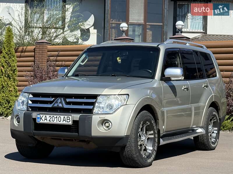 Внедорожник / Кроссовер Mitsubishi Pajero 2008 в Борисполе фото 6 Внедорожник / Кроссовер Mitsubishi Pajero 2008 в Борисполе