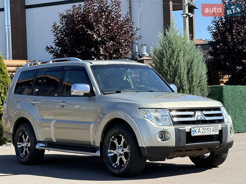Внедорожник / Кроссовер Mitsubishi Pajero 2008 в Борисполе фото 22 Внедорожник / Кроссовер Mitsubishi Pajero 2008 в Борисполе
