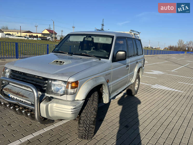 Позашляховик / Кросовер Mitsubishi Pajero 1996 в Нововолинську фото 3 Позашляховик / Кросовер Mitsubishi Pajero 1996 в Нововолинську