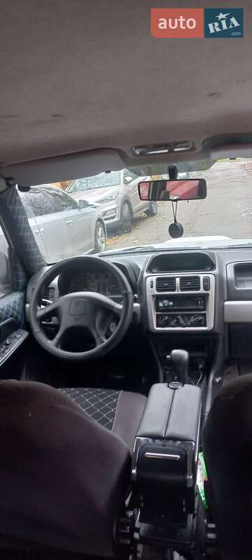 Позашляховик / Кросовер Mitsubishi Pajero 2002 в Києві