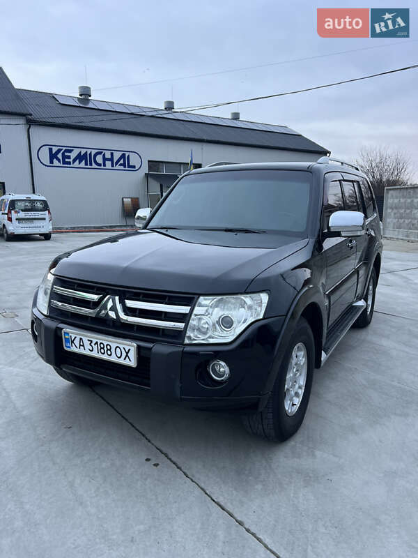 Позашляховик / Кросовер Mitsubishi Pajero 2007 в Білій Церкві