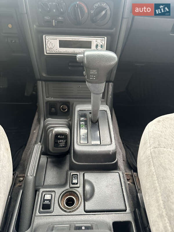 Внедорожник / Кроссовер Mitsubishi Pajero 1998 в Ковеле фото 28 Внедорожник / Кроссовер Mitsubishi Pajero 1998 в Ковеле