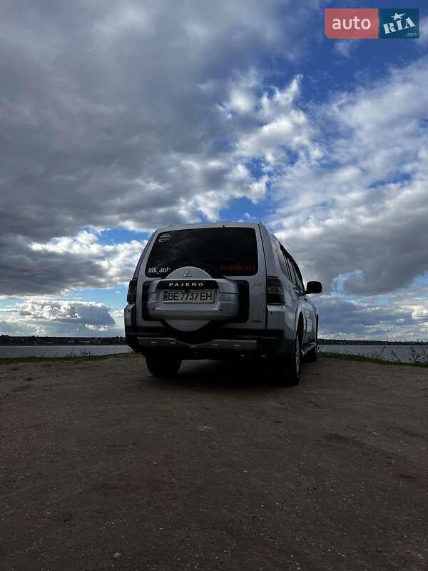 Внедорожник / Кроссовер Mitsubishi Pajero 2007 в Николаеве фото 9 Внедорожник / Кроссовер Mitsubishi Pajero 2007 в Николаеве