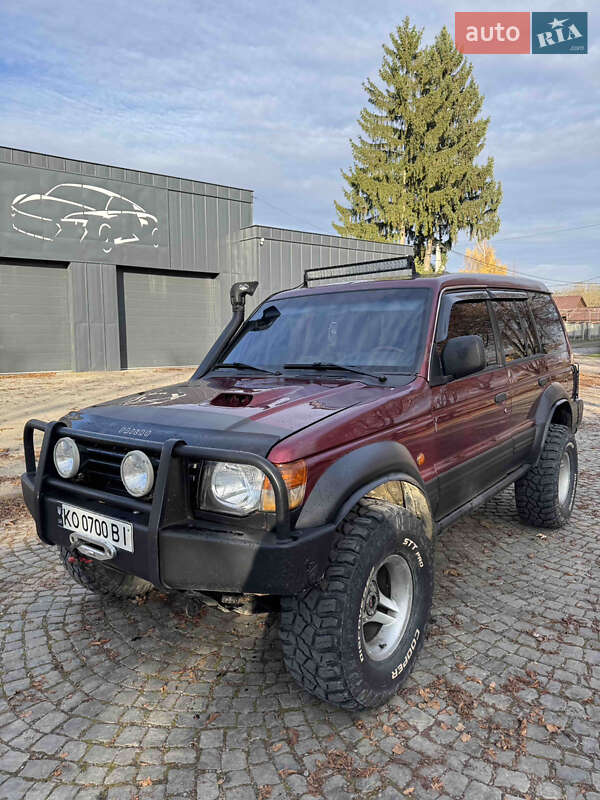 Позашляховик / Кросовер Mitsubishi Pajero 1994 в Бедевлі фото 12 Позашляховик / Кросовер Mitsubishi Pajero 1994 в Бедевлі