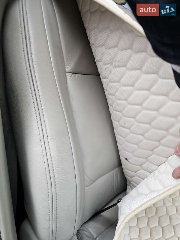 Позашляховик / Кросовер Mitsubishi Pajero 2007 в Харкові