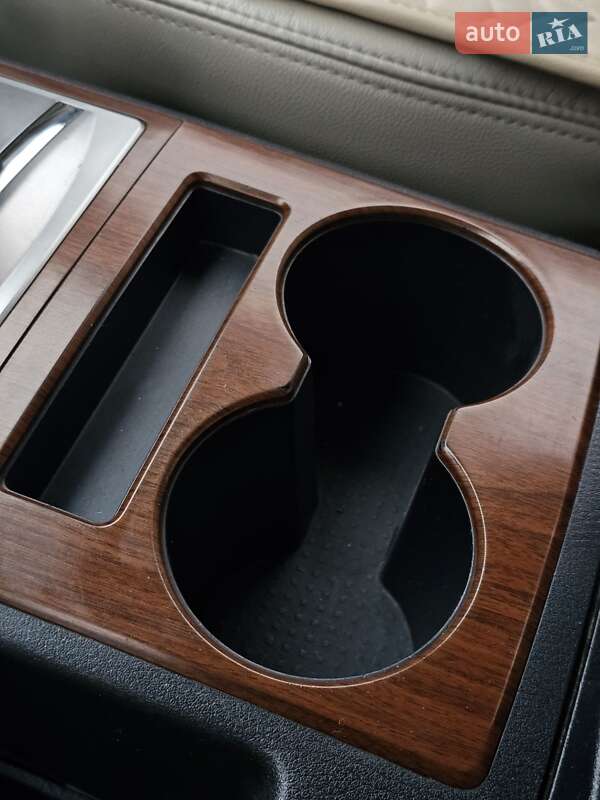 Позашляховик / Кросовер Mitsubishi Pajero 2007 в Харкові