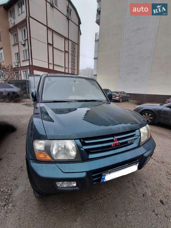 Позашляховик / Кросовер Mitsubishi Pajero 2001 в Києві фото 2 Позашляховик / Кросовер Mitsubishi Pajero 2001 в Києві