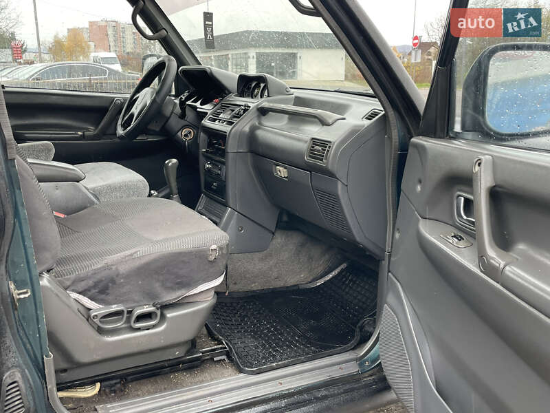 Внедорожник / Кроссовер Mitsubishi Pajero 1999 в Солотвине