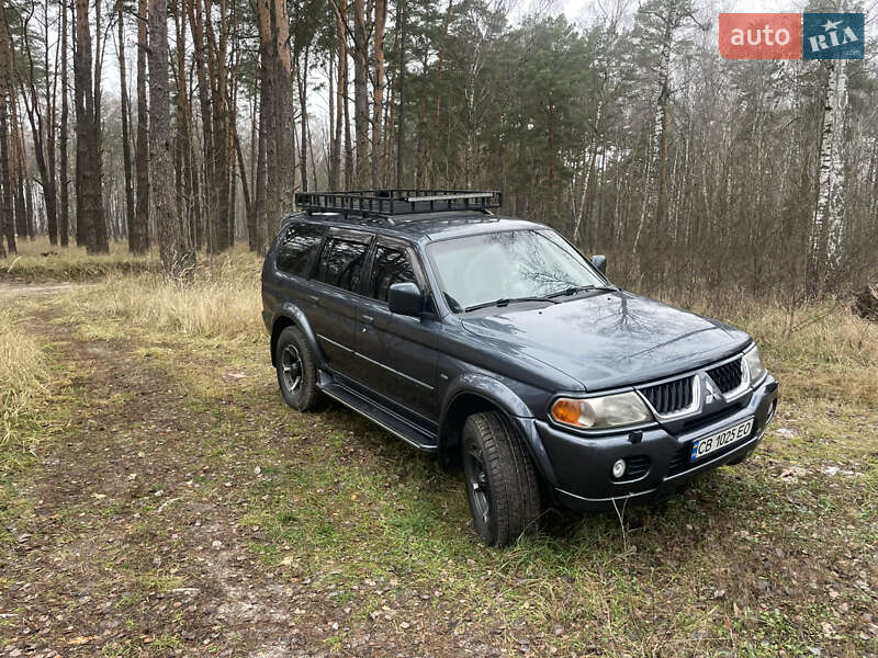 Внедорожник / Кроссовер Mitsubishi Pajero 2008 в Чернигове