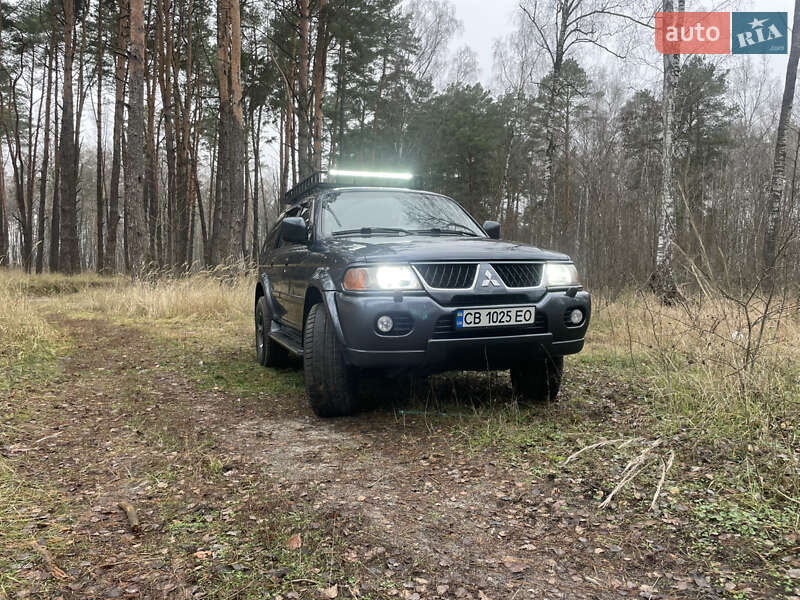 Внедорожник / Кроссовер Mitsubishi Pajero 2008 в Чернигове