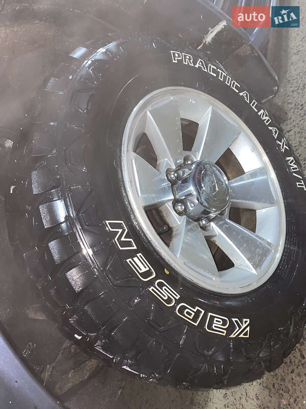 Позашляховик / Кросовер Mitsubishi Pajero 2006 в Сокирянах