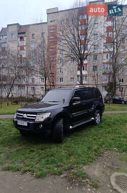 Позашляховик / Кросовер Mitsubishi Pajero 2007 в Івано-Франківську