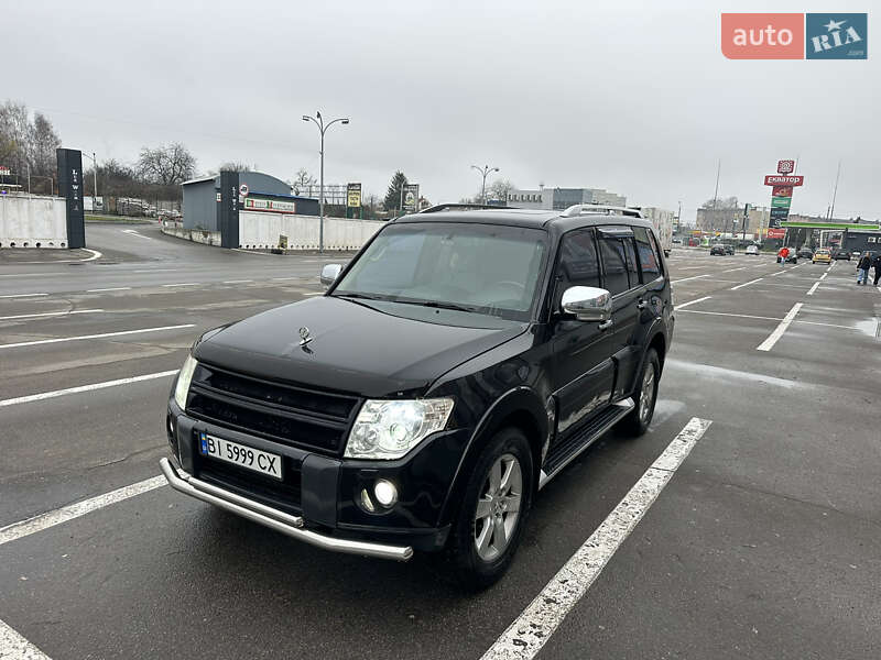 Внедорожник / Кроссовер Mitsubishi Pajero 2007 в Полтаве