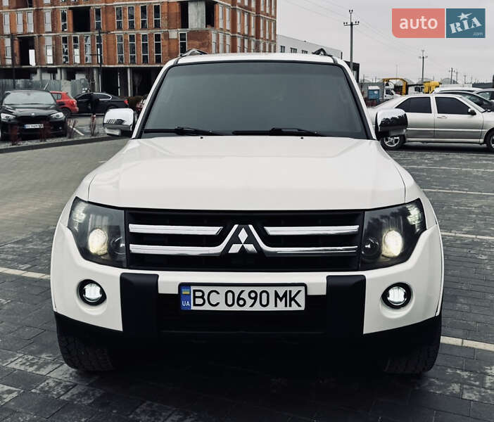 Внедорожник / Кроссовер Mitsubishi Pajero 2007 в Львове