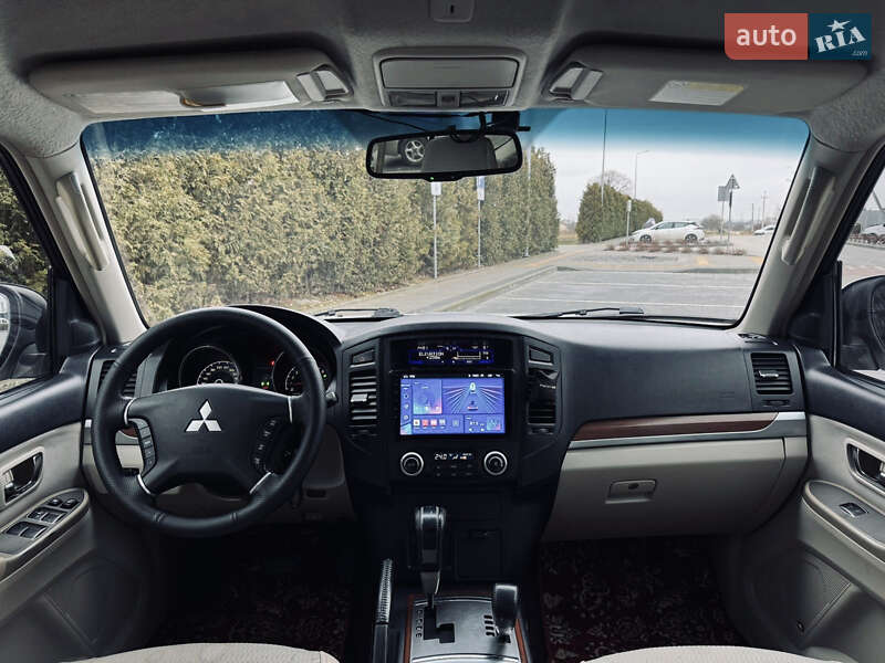 Внедорожник / Кроссовер Mitsubishi Pajero 2007 в Львове