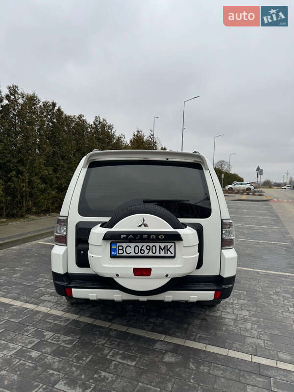 Внедорожник / Кроссовер Mitsubishi Pajero 2007 в Львове