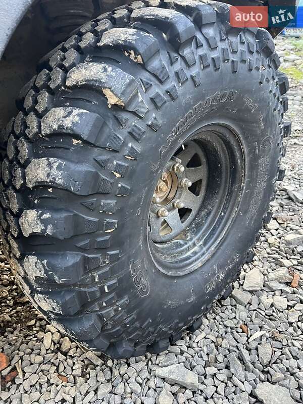 Позашляховик / Кросовер Mitsubishi Pajero 2000 в Ужгороді