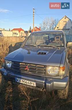 Позашляховик / Кросовер Mitsubishi Pajero 1996 в Києві