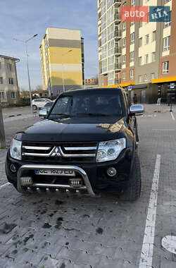 Позашляховик / Кросовер Mitsubishi Pajero 2007 в Кременці