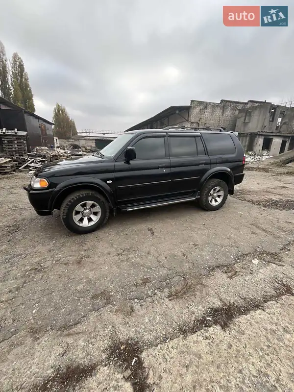 Mitsubishi Pajero 2007