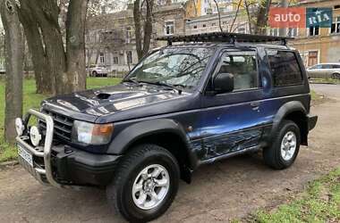 Позашляховик / Кросовер Mitsubishi Pajero 1996 в Одесі