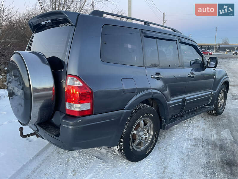 Внедорожник / Кроссовер Mitsubishi Pajero 2006 в Львове