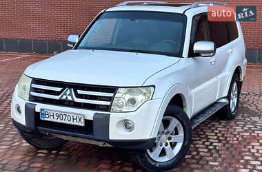 Внедорожник / Кроссовер Mitsubishi Pajero 2008 в Одессе