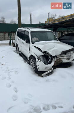 Внедорожник / Кроссовер Mitsubishi Pajero 2013 в Киеве