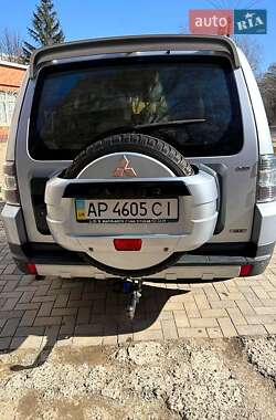 Позашляховик / Кросовер Mitsubishi Pajero 2007 в Запоріжжі