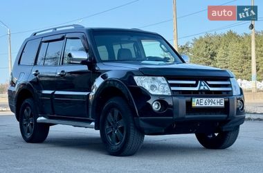 Внедорожник / Кроссовер Mitsubishi Pajero 2008 в Каменском